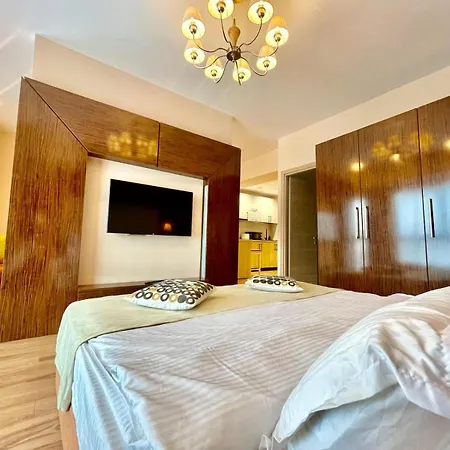 Presidential Luxury With Amazing View - Yamaluxe Apartment
