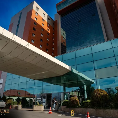 아파트 Presidential Luxury With Amazing View - Yamaluxe